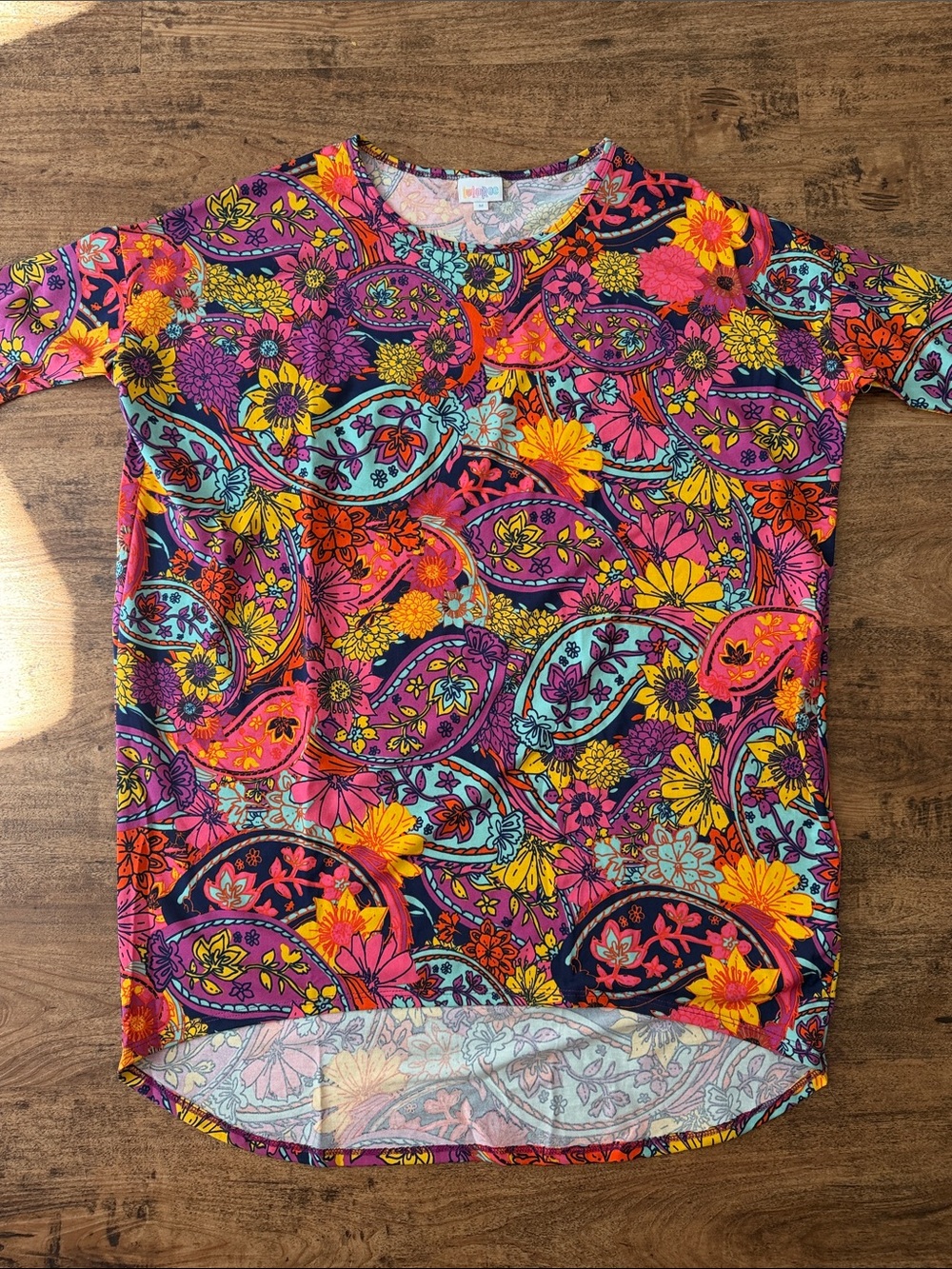 LuLaRoe Floral Paisley Tunic Shirt - Multi colored new with tags size m Irma